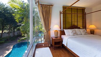 Baan Sanpleon Beachfront Condominium