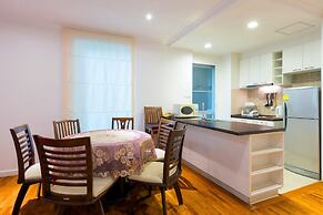 Baan Sanpleon Beachfront Condominium