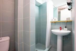 Live in Athens, Psyrri Central Apartments