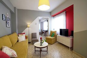 Live in Athens, Psyrri Central Apartments