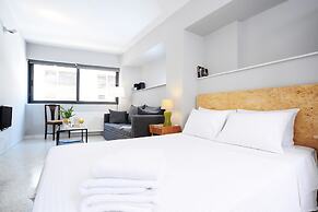Live in Athens, Psyrri Central Apartments