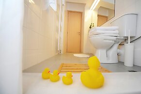 Live in Athens, Psyrri Central Apartments