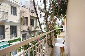 Live in Athens, Psyrri Central Apartments