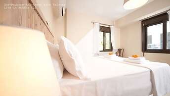 Live in Athens, Psyrri Central Apartments