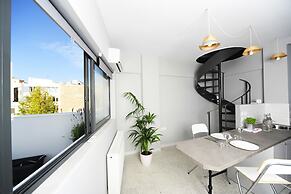 Live in Athens, Psyrri Central Apartments