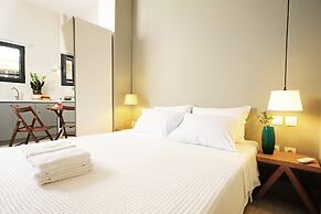 Live in Athens, Psyrri Central Apartments