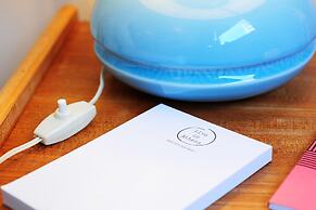 Live in Athens, Psyrri Central Apartments