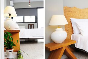 Live in Athens, Psyrri Central Apartments