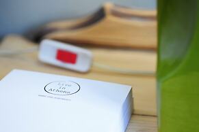 Live in Athens, Psyrri Central Apartments