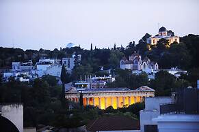 Live in Athens, Psyrri Central Apartments