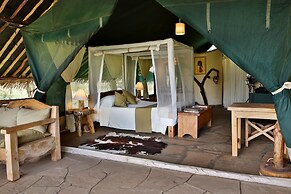 Kibo Safari Camp