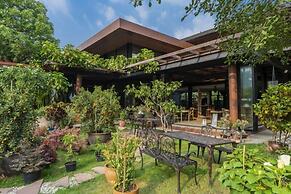 Rain Tree Khao Yai Hotel