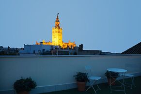 Guzman El Bueno Suites