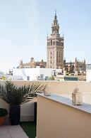 Guzman El Bueno Suites