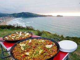 Zarautz Beachside Surf Camp