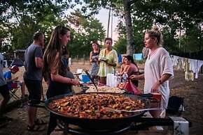 Zarautz Beachside Surf Camp