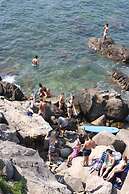 Zarautz Beachside Surf Camp