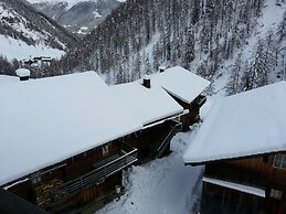 Ferienwohnungen am Berg - Almhütte Alfen