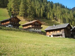 Ferienwohnungen am Berg - Almhütte Alfen
