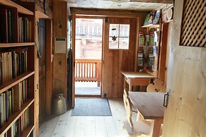 Ferienwohnungen am Berg - Almhütte Alfen