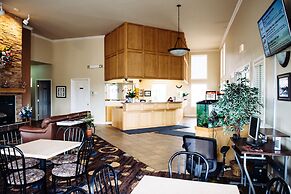 Canadian Motel North Battleford