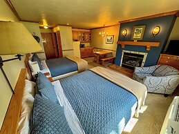 Settlement Courtyard Inn & Lavender Spa