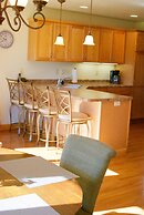 Settlement Courtyard Inn & Lavender Spa