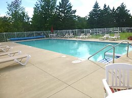 Settlement Courtyard Inn & Lavender Spa