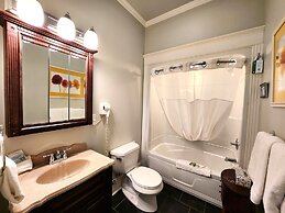 Chipman Hill Suites - Pratt House