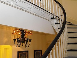 Chipman Hill Suites - Pratt House