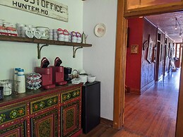 The Oliver House - Adults Only