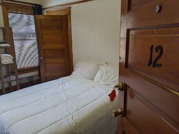 The Oliver House - Adults Only