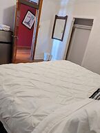 The Oliver House - Adults Only