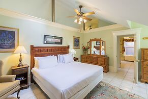 Chipman Hill Suites - Senator Dever House