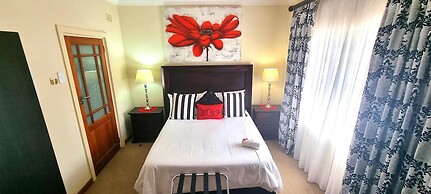 La Baruné Guest House