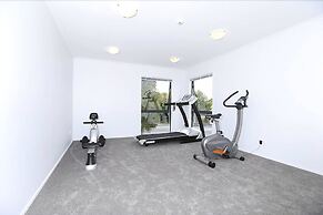 BKs Premier Motel Hamilton