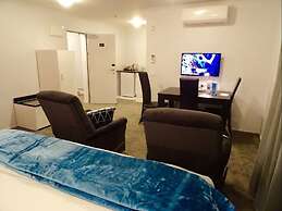 BKs Premier Motel Hamilton
