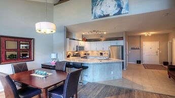 Discovery Bay by KelownaGo