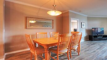 Discovery Bay by KelownaGo