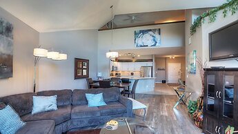 Discovery Bay by KelownaGo