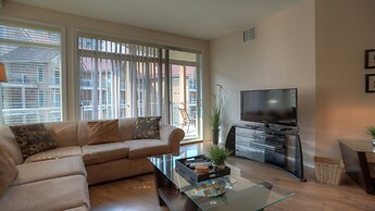 Discovery Bay by KelownaGo