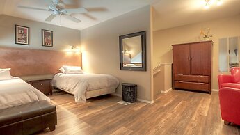 Discovery Bay by KelownaGo