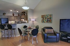 Discovery Bay by KelownaGo