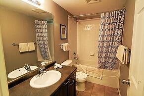 Discovery Bay by KelownaGo