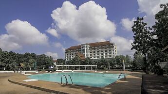 Arawan Riverside Hotel