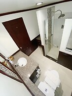 Arawan Riverside Hotel