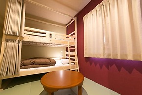 Guest House Rojiura - Hostel