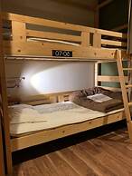 Guest House Rojiura - Hostel