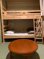 Guest House Rojiura - Hostel