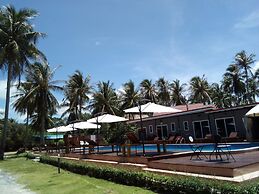 The Ford Sunset Beach Resort